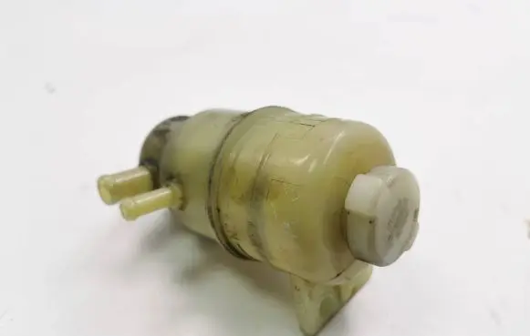 Citroen C-Crosser Power steering fluid tank/reservoir