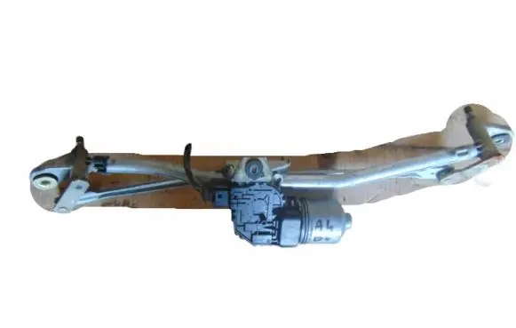 Audi A4 S4 B6 8E 8H Front wiper linkage and motor 8E19551190