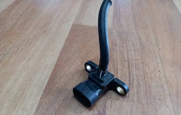 Mazda 6 Air pressure sensor RF7J18217 7440 K4238
