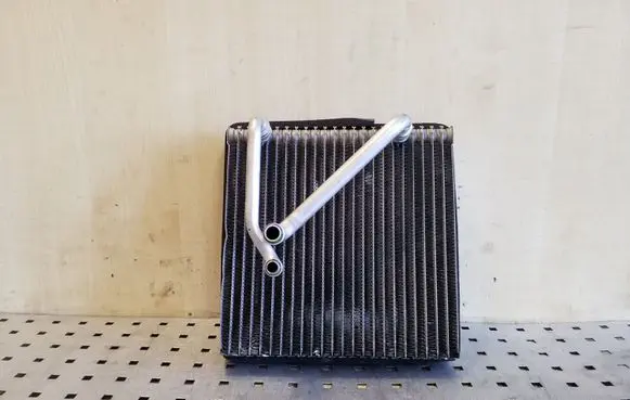 Volkswagen PASSAT CC Air conditioning (A/C) radiator (interior) 