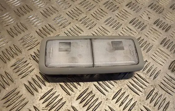 Toyota Avensis T270 Rear seat light 81250-05030
