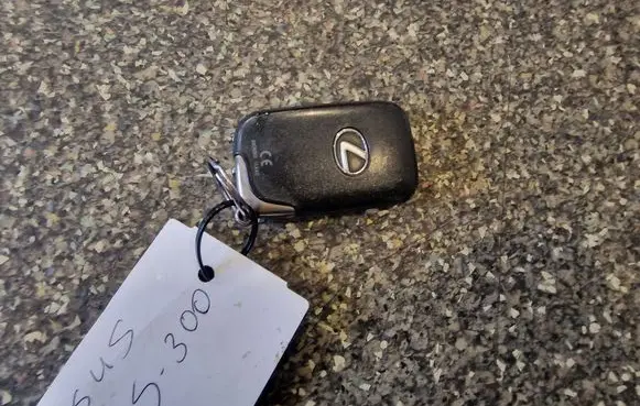 Lexus GS 300 350 430 450H Ignition key/card 