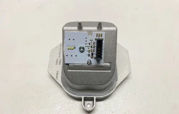 Audi Q3 8U LED ballast control module 8U0941475B 17965L