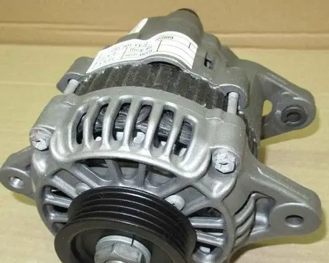 Subaru Justy Generator/alternator 233106552I