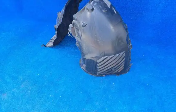 BMW 1 F70 Front arch 9629831