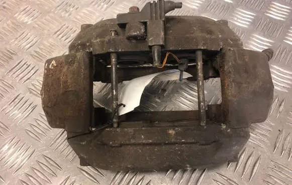 Mercedes-Benz E W211 Front brake caliper