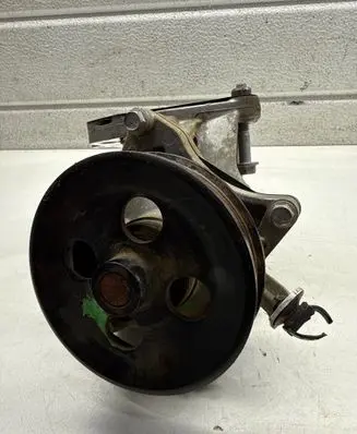 Renault Captur Water pump 545297251
