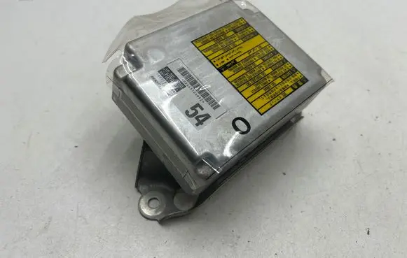 Lexus RX 300 Airbag control unit/module 8917048080 1523006431