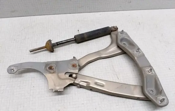 Mercedes-Benz C W202 Engine bonnet/hood hinges 2028800128