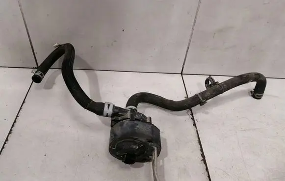 Tesla Model X Electric auxiliary coolant/water pump 103732800F