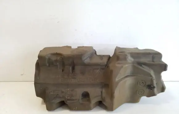 Peugeot 508 Other engine bay part 967195828002