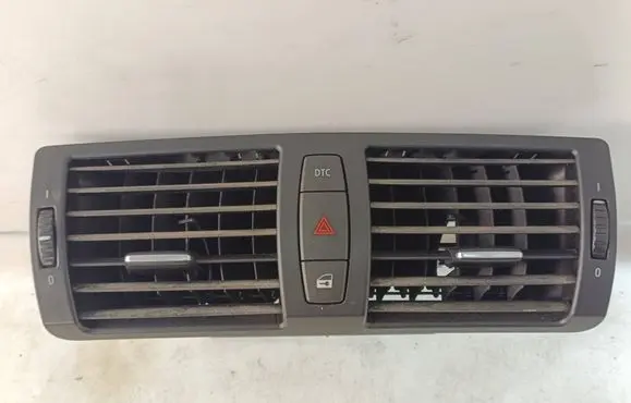 Dash center air vent grill