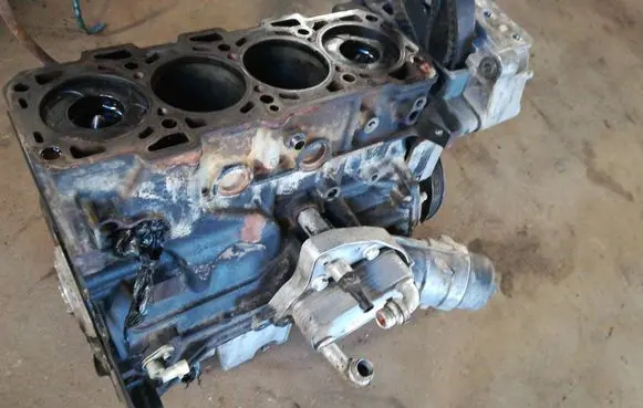 Opel Insignia A Engine block A20DTH