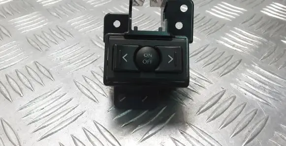 Other switches/knobs/shifts