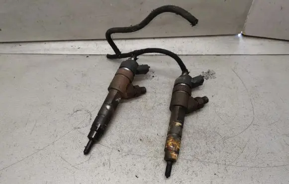 Fuel injectors set