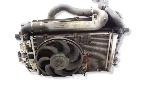 Opel Astra H Intercooler radiator 52407504