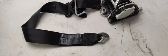 Volkswagen PASSAT B6 Front seatbelt 3C1857706F YD41910608V 807828