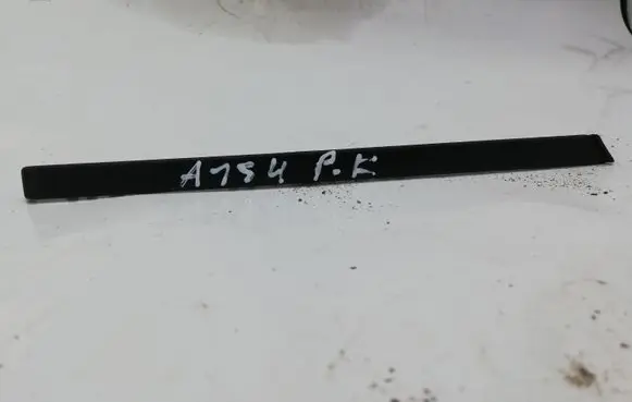Fiat Grande Punto Front door trim (molding) 735383282