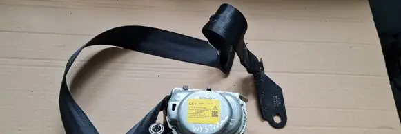 Audi RS5 Rear seatbelt 8W8857805B