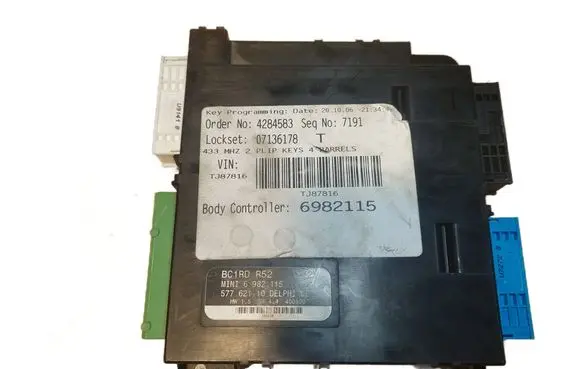Mini One - Cooper Cabrio R52 Central body control module 6982115 BC1RDR52 57762110