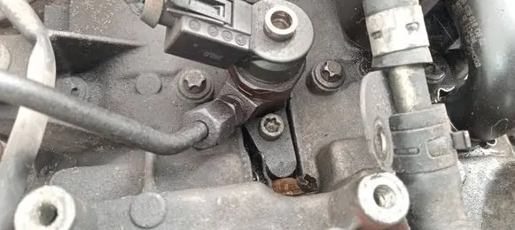 Mitsubishi Colt Fuel injector 0445110167