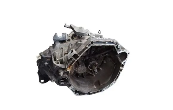 Nissan Qashqai+2 Manual 6 speed gearbox 8201010268