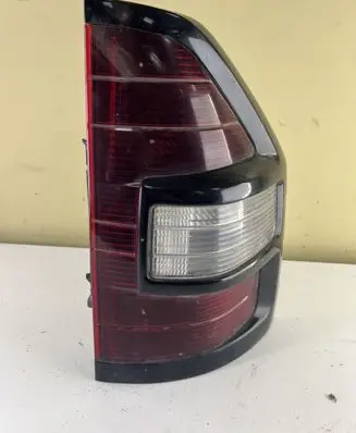 Mitsubishi Pajero Rear/tail lights STANLEYR1726R STANLEYR1726