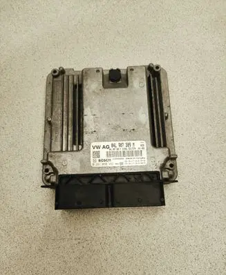 Skoda Superb B8 (3V) Engine control unit/module 04L907309M 81030462