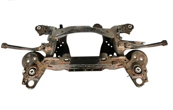 Volvo XC90 Rear axle beam 
