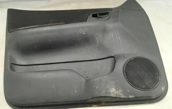 Toyota Corolla Verso E121 Front door card panel trim 6761213150
