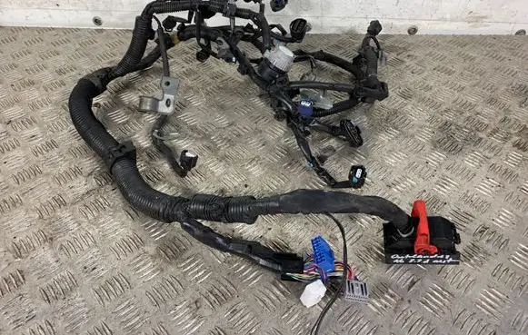 Mitsubishi Outlander Engine installation wiring loom 615642846