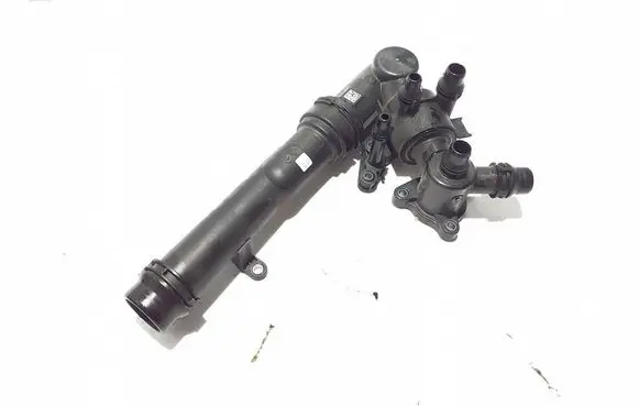 BMW 5 G30 G31 G38 Brake vacuum hose/pipe 8596115