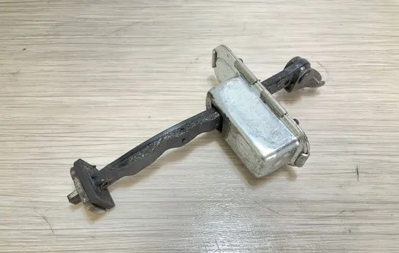 Hyundai Tucson TL Front door check strap stopper