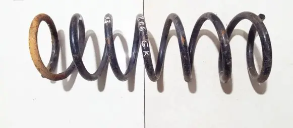 Mazda 3 I Rear coil spring
