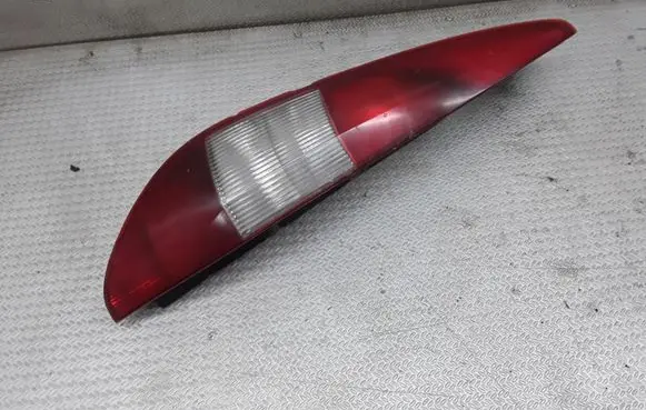 Ford Mondeo Mk III Rear/tail lights 1S7113405C