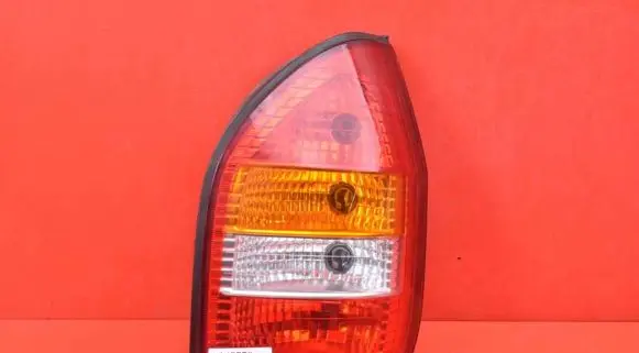 Opel Zafira A Rear/tail lights 62281