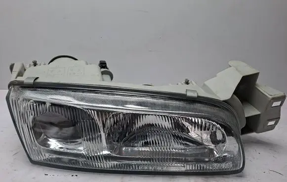 Mazda 626 Headlight/headlamp 2161120R 10460 2161120RR