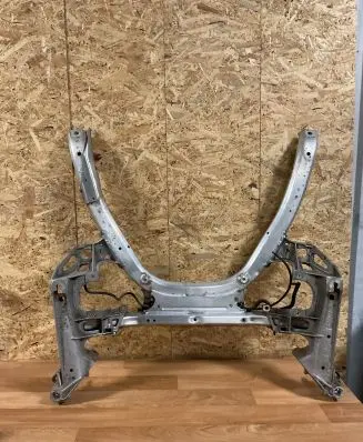 BMW 5 E60 E61 Front subframe 6759461