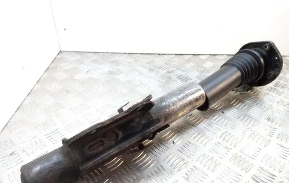 Mercedes-Benz Sprinter W906 Front shock absorber/damper 9063204430