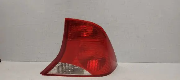 Ford Focus Rear/tail lights YS4X13404LC