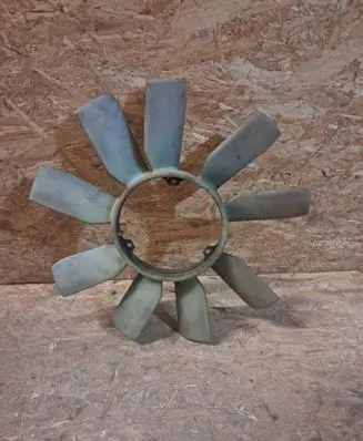 Mercedes-Benz E W124 Fan impeller 1032000423