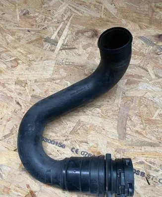 Land Rover Range Rover Velar Intercooler hose/pipe HK83-6N650-AC HK836N650AC