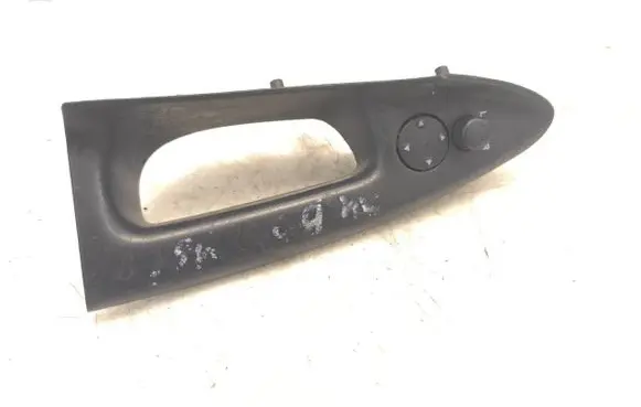 Audi A4 S4 B5 8D Wing mirror switch 8D1867171B 8D1867171C 8D0959565