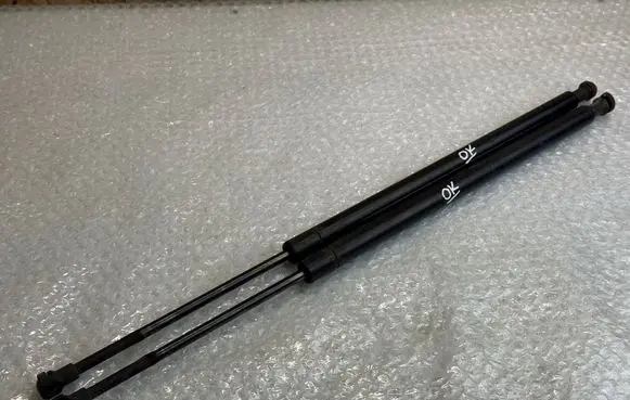 BMW X5 E53 Tailgate/trunk strut/damper 51248402405 8402405