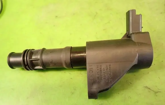Peugeot 607 High voltage ignition coil 9663278480