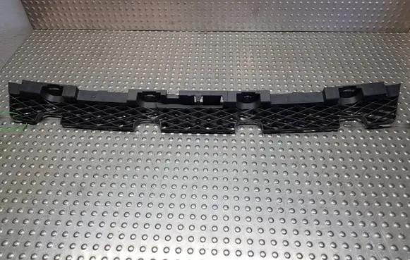 Volkswagen PASSAT B7 Rear bumper mounting bracket S26370517 3AF807863