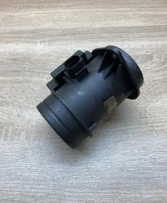 Audi A6 S6 C5 4B Mass air flow meter 074906461 71822101