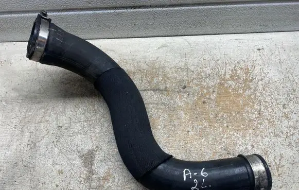 Audi A6 S6 C5 4B Intercooler hose/pipe 4F0145737D