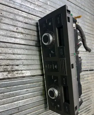 Audi A6 S6 C6 4F Climate control unit 4F1820043J 5HB00883304