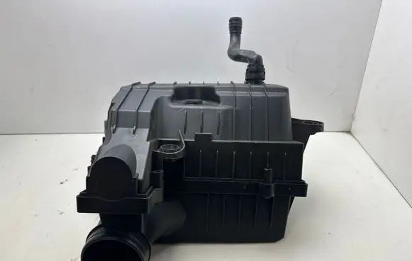 Audi A3 S3 8V Air filter box 5Q0129618B